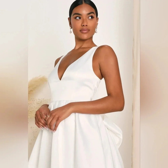 Lulus Blissfully Beloved Ivory Backless A-Line Bow Maxi Dress Wedding Bride - Picture 4 of 12